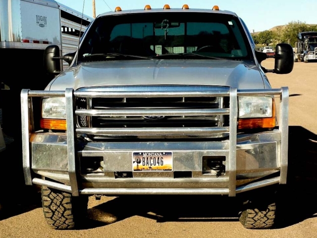 aluminum four post style bumper on Ford pickup